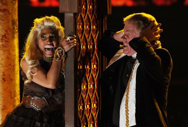 Nicki Minaj "spowiada się" na Grammy - fot. Kevin Winter /Getty Images/Flash Press Media