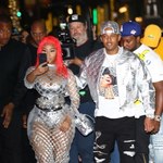 Nicki Minaj wybrała się na imprezę w przezroczystej sukience