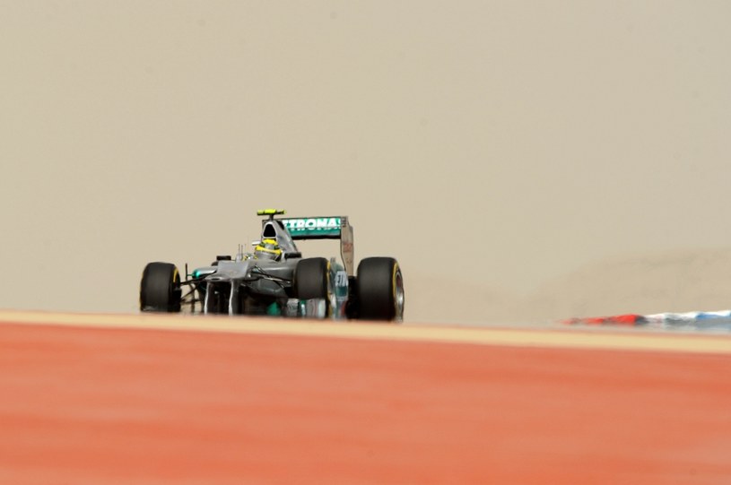 Nico Rosberg podczas trzeciego treningu /AFP