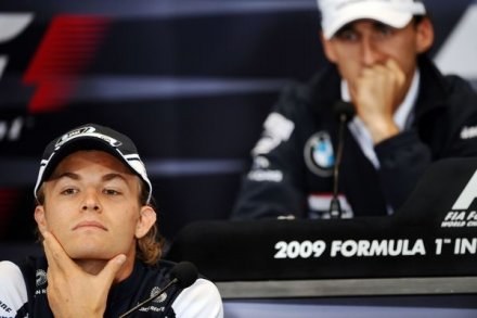 Nico Rosberg (z lewej) i Robert Kubica /AFP