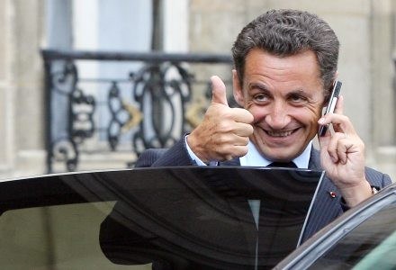 Nicolas Sarkozy walczy z piractwem /AFP