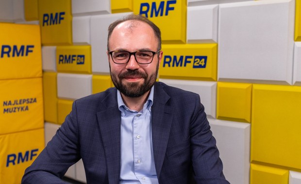 "Nie bardzo się tym przejmuje". Poseł Szczucki o zawieszeniu w PiS