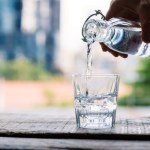 Nie będzie darmowej kranówki w restauracjach. "Ministerstwo odstąpiło"