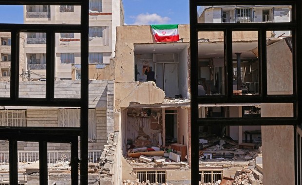 Nie będzie jeszcze rozejmu. Iran może się bronić tygodniami