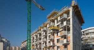 Nie będzie tak łatwo z kredytem "na Start"? Środki przesunięte dla powodzian