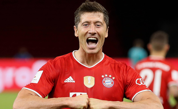 Nie będzie w tym roku „Złotej Piłki”. Lewandowski był jednym z faworytów