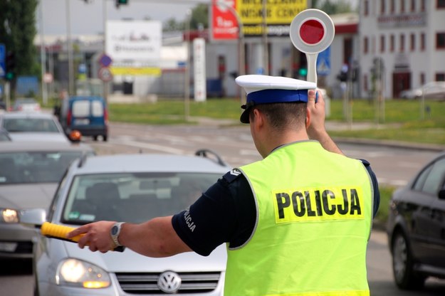​Nie będzie żadnego nadrabiania strat budżetu po policyjnej akcji "pouczenie zamiast mandatu" - zapewnia wiceszef NSZZ Policjantów. /Piotr Bułakowski /RMF FM