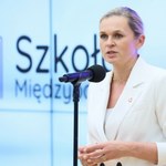 Nie będzie zakazu używania telefonów w szkołach. Minister edukacji rozwiewa wątpliwości