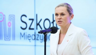 Nie będzie zakazu używania telefonów w szkołach. Minister edukacji rozwiewa wątpliwości