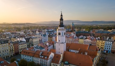 ​Nie bez powodu nazywają ją "małym Krakowem". To idealne miejsce na jesienny weekendowy wypad