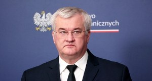 "Nie bez powodu otrzymuje oklaski z Moskwy". Sybiha ostro o Nawrockim