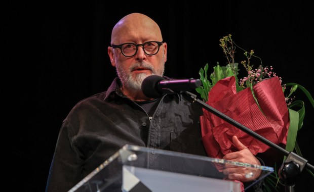 "Nie boi się rozdrapywać ran". Smarzowski doceniony w Katowicach