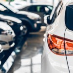 Nie chcą już jednego auta na lata. Nowy trend wśród polskich kierowców