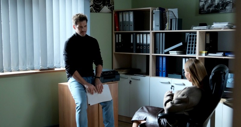 "Nie chcę pana rozwieść, tylko uwieść" - usłyszy Marcin z ust Elżbiety /Źródło: AIM