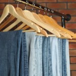 Nie czerń i nie brąz. Spodnie w tym kolorze są najmodniejsze tej jesieni