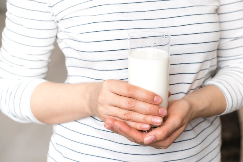 Nie dla nich mleko, jogurty, jajka lub mięso. Osoby ze skazą białkową ciepią na bardzo uciążliwe objawy /123RF/PICSEL