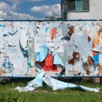 Nie dla "reklamozy i pstrokacizny". Polskie miasto walczy z nielegalnymi banerami