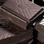 Nie dość, że uwalnia endorfiny i chroni serce, to jeszcze opóźnia starzenie. Grzechem byłoby jej nie jeść