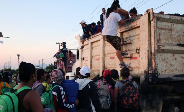 "Nie jedziemy do Wielkiej Brytanii". Nietypowy pomysł na zatrzymanie nielegalnej imigracji