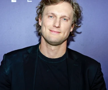 Nie jest w rodzinie jedynym aktorem. Jego żona i teść również są sławni