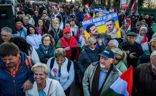 "Nie jesteśmy Ukrainie nic winni". Demonstracja po słowach Zełenskiego