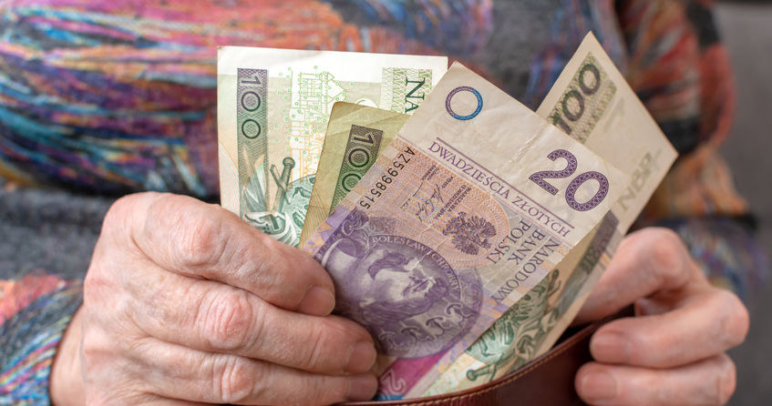 Nie każda osoba pobierająca emeryturę będzie mogła dorabiać bez ograniczeń /123RF/PICSEL