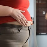 Nie każdy wie, że to objaw przewlekłego stresu. Co oznacza i jak zwalczyć brzuch kortyzolowy?