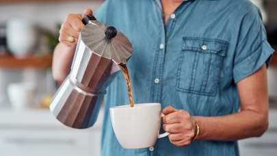 ​Nie łącz tych produktów z kawą. Eksperci ostrzegają przed popularnymi błędami