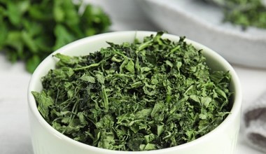 Nie ma bez niej polskiej kuchni. Jest bombą witamin i minerałów, pomaga dbać o dobry wzrok 