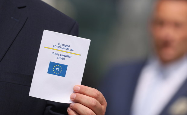 Nie ma jednolitego stanowiska krajów UE w sprawie certyfikatów covidowych
