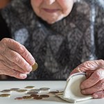 „Nie mogę dziś uspokoić seniorów”. W 2023 roku nie będzie 14. emerytury?