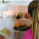 Nie można jeść po godzinie 18? Bzdura! Dietetyczne mity, które czas włożyć między bajki