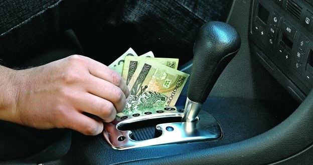 Nie można pogodzić się z sytuacją, w której automat bez przerwy wymaga kosztownych napraw lub regulacji. Aut z takimi skrzyniami lepiej unikać. /Motor