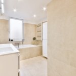 Nie musisz skuwać łazienki. Wystarczy, że przykleisz to na płytki