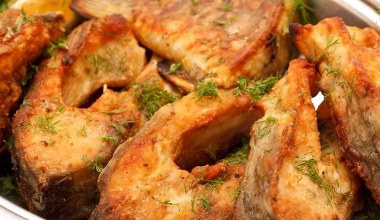 Nie musisz usuwać ości z karpia. Zrób to, a "wyjdą same"