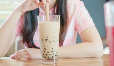 Nie musisz wydawać 20 zł na jedną porcję. Bubble tea zrobisz w domu szybko i znacznie taniej