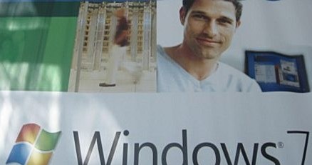 Nie obyło się bez poprawek także dla Windows 7 - chociaż sam system jeszcze się nie pojawił na rynku /INTERIA.PL