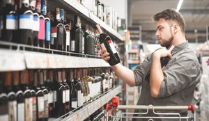 Nie pij mnie, szkodzę zdrowiu. Nadchodzą ostrzegawcze etykiety na alkohol