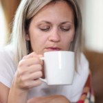 Nie pij na wieczór. Utrudnia zasypianie, rozbija organizm. Nie chodzi o kawę