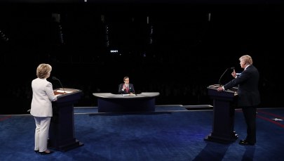 Nie podali sobie rąk, wzajemnie się atakowali. Ostatnia taka debata przed wyborami w USA