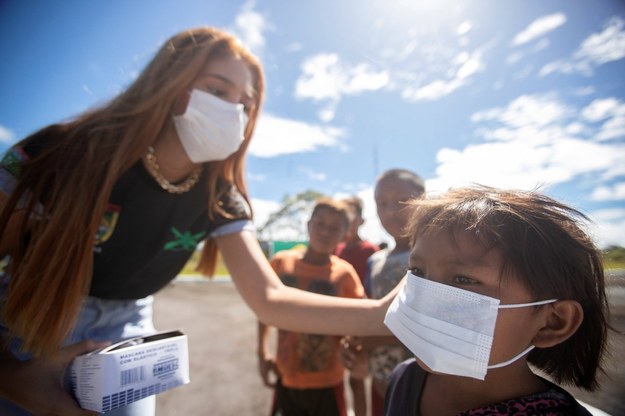 Nie podano powodów, dla których zakazano działalności MSF na terenach, gdzie chorzy są niemal całkiem pozbawieni dostępu do placówek medycznych /Joedson Alves /PAP/DPA