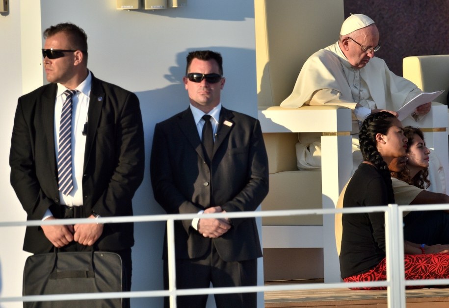 Nie przyszliśmy na świat, aby „wegetować”, aby wygodnie spędzić życie - powiedział Franciszek /Jacek Turczyk /PAP