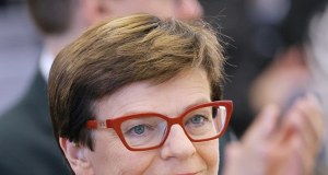 "Nie robię takich rzeczy". Posłanka KO wydała oświadczenie po aferze z karetką