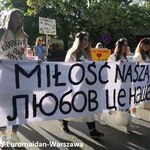 "Nie rodzimy dzieci na mięso armatnie i śmierć". Manifestacja Matek w Warszawie