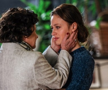 Nie spodziewa się, że wkrótce przez jej życie przetoczy się prawdziwa lawina emocji, na którą nie przygotowało jej nic, czego do tej pory doświadczyła. Czy bezinteresownie ratując jeden mały świat można uratować również siebie?