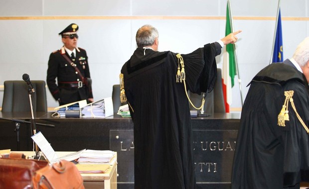 Nie sprzątał i nie płacił rachunków. Matka pozwała 31-letniego syna, żeby się wyprowadził