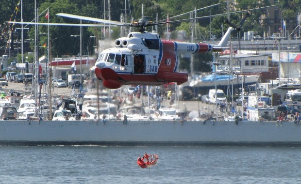 Nie tylko dla armii, nie tylko na wojnę. Śmigłowce ratują życie cywilów!