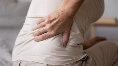 Nie tylko dźwiganie i zła pozycja podczas siedzenia. Te nowotwory mogą objawiać się bólem kręgosłupa