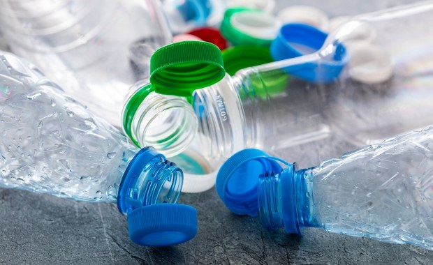 Nie tylko gotówka! Resort o nowym rozwiązaniu w systemie kaucyjnym