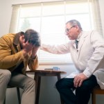 Nie tylko lęk i obniżony nastrój. Kiedy i dlaczego warto udać się psychiatry? 